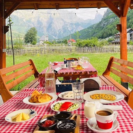 Te Sofra Hotel Shkodra Kültér fotó