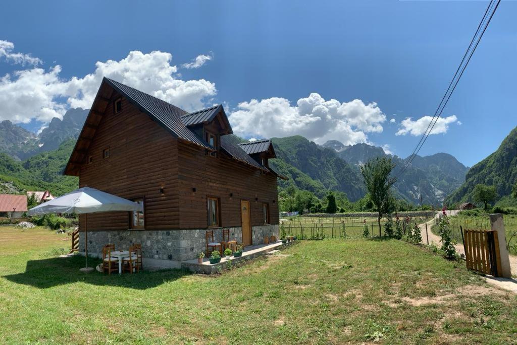 Te Sofra Hotel Shkodra Kültér fotó