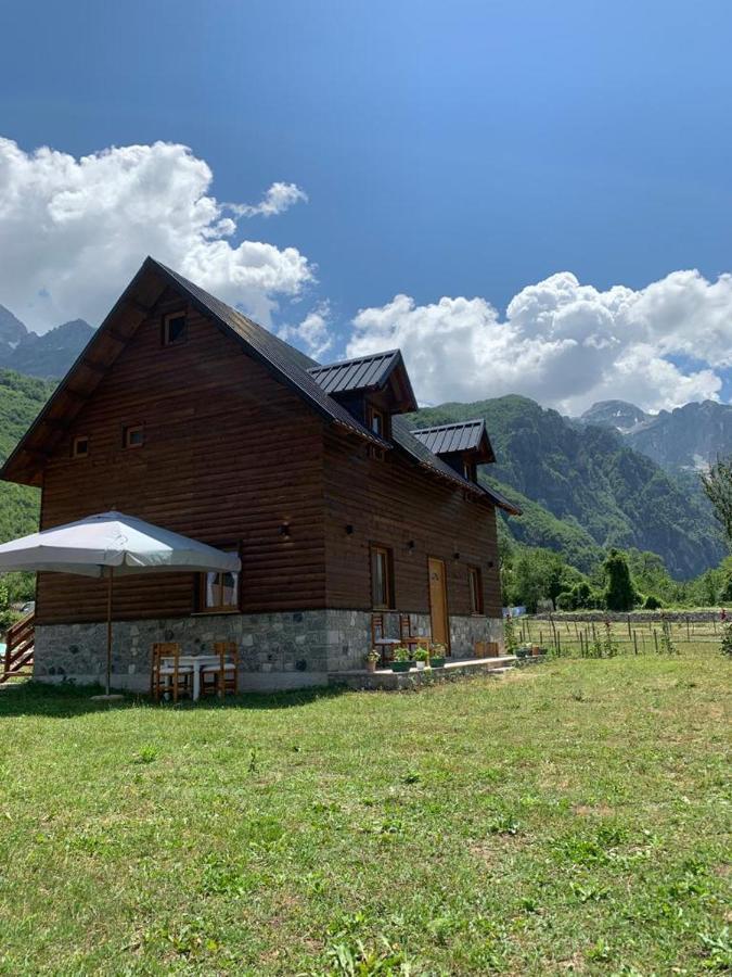 Te Sofra Hotel Shkodra Kültér fotó